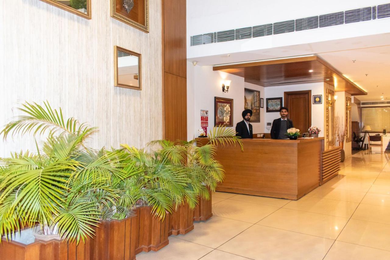 Grand Hotel Nawanshahr Nawashahr Экстерьер фото