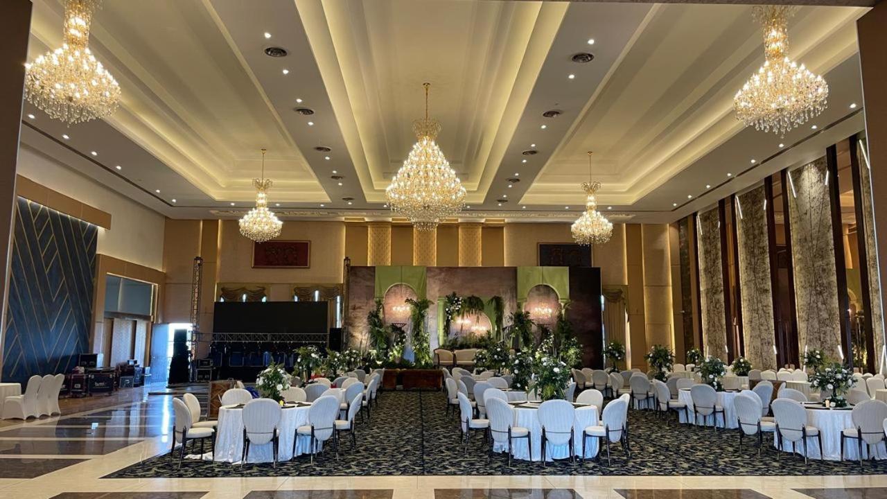 Grand Hotel Nawanshahr Nawashahr Экстерьер фото