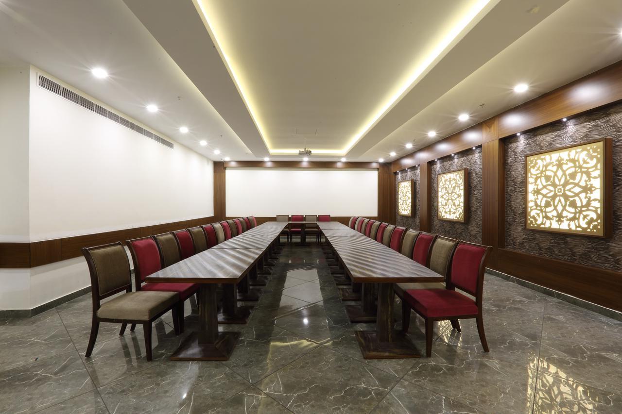 Grand Hotel Nawanshahr Nawashahr Экстерьер фото