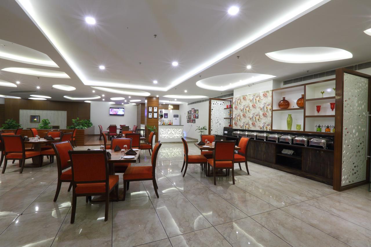 Grand Hotel Nawanshahr Nawashahr Экстерьер фото