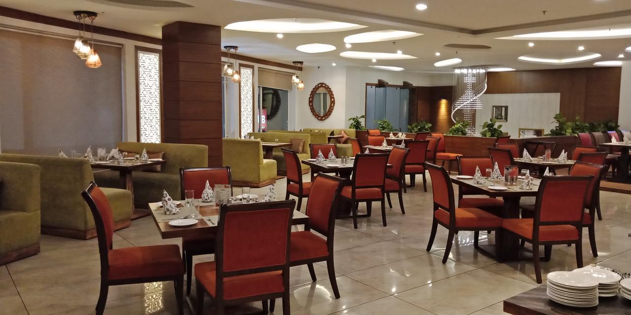 Grand Hotel Nawanshahr Nawashahr Экстерьер фото