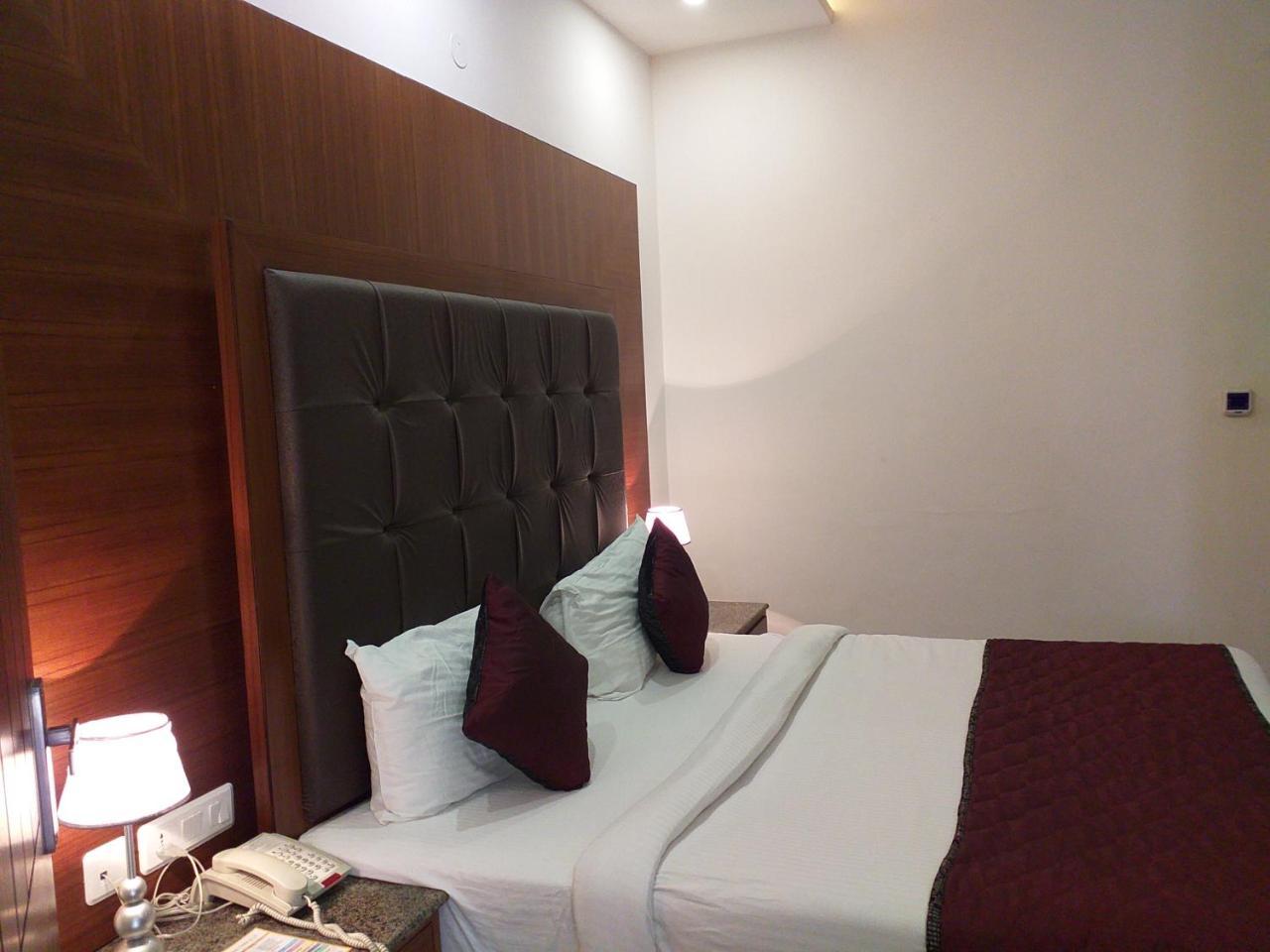 Grand Hotel Nawanshahr Nawashahr Экстерьер фото