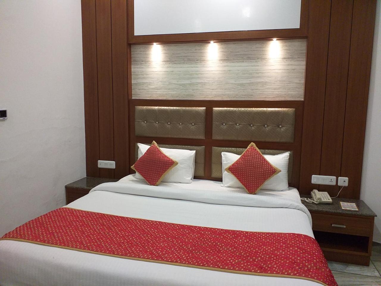 Grand Hotel Nawanshahr Nawashahr Экстерьер фото