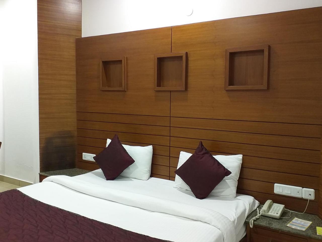 Grand Hotel Nawanshahr Nawashahr Экстерьер фото